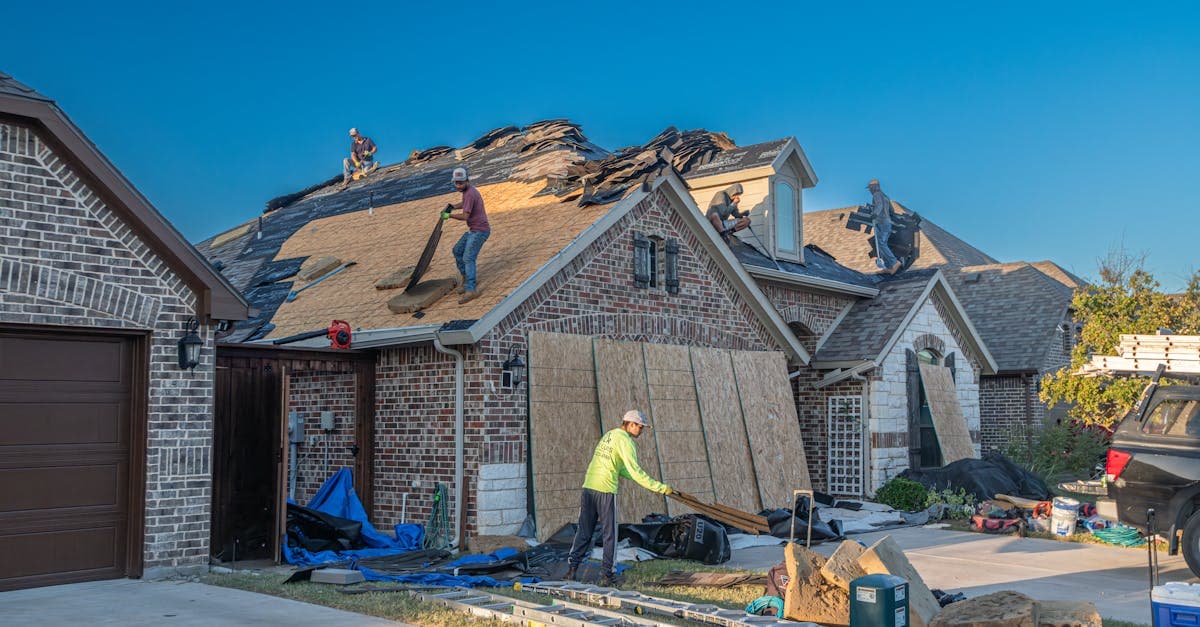 Cover Image for How Insurers Calculate Replacement Cost for Your Home